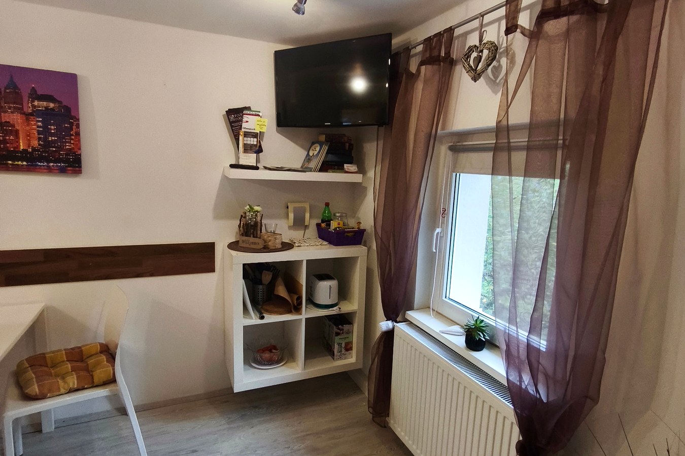 Küche im Apartment Hintertaunus – Detailansicht