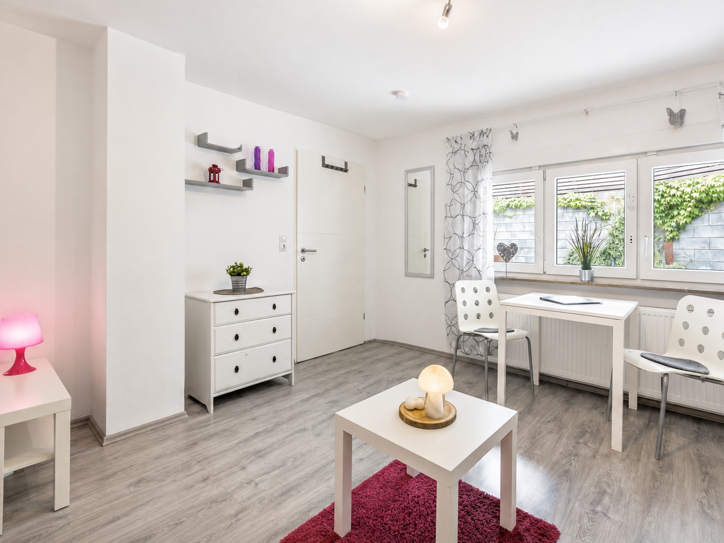 Ferienhaus „Zum Burgfried“ – Zimmer Mainz, Ansicht 2