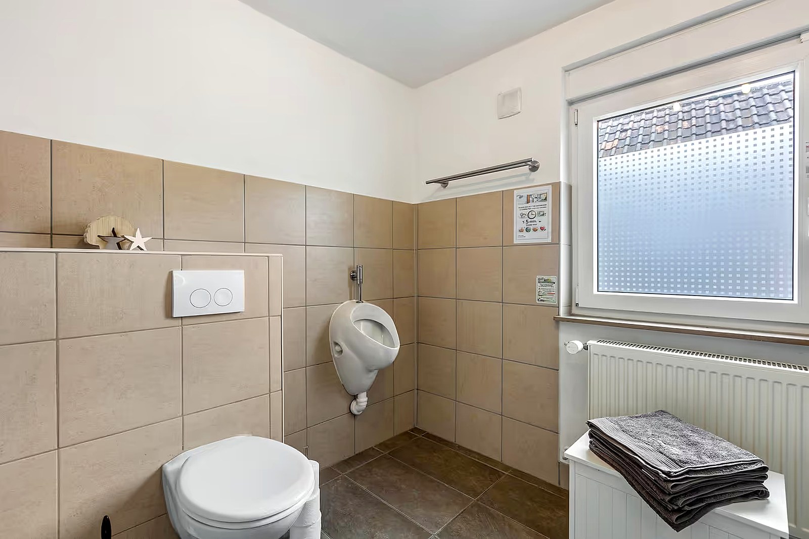 Bad im Erdgeschoss – weitere Ansicht